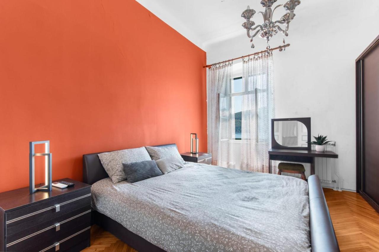 Apartmani Ella Рабац Екстер'єр фото