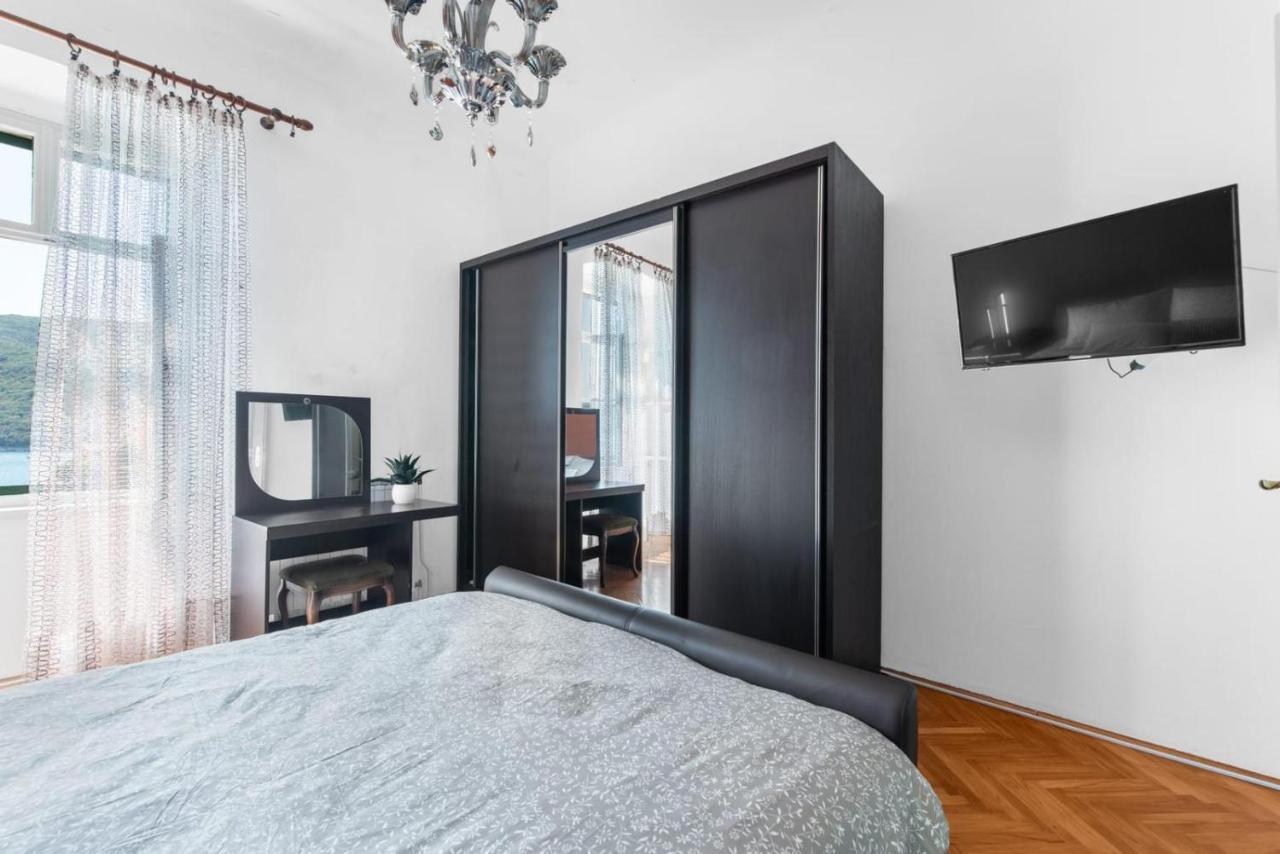 Apartmani Ella Рабац Екстер'єр фото