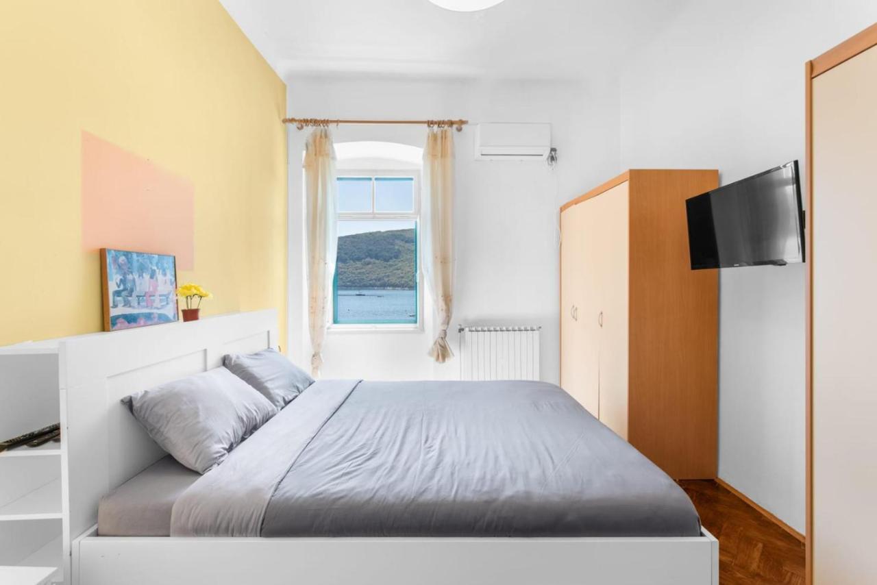 Apartmani Ella Рабац Екстер'єр фото